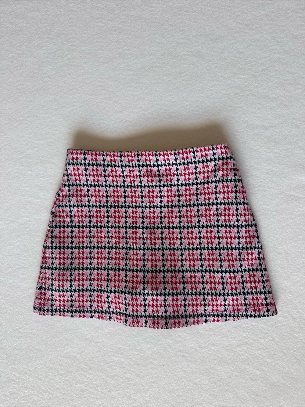 Girls Pink/Red/Navy Preppy Houndstooth Gold Heart Accent Skort size small 6-7